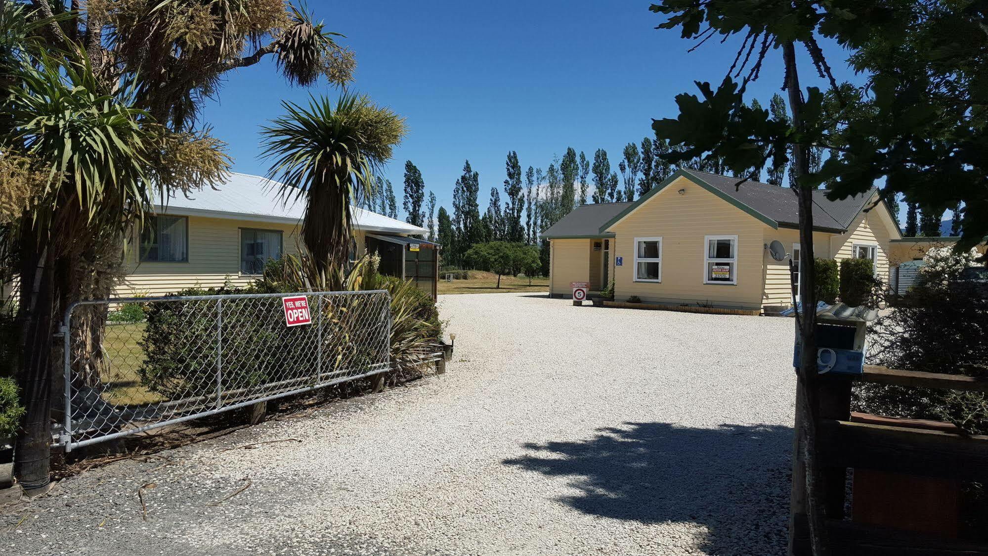 Waiau Motor Camp & Cabins Екстер'єр фото